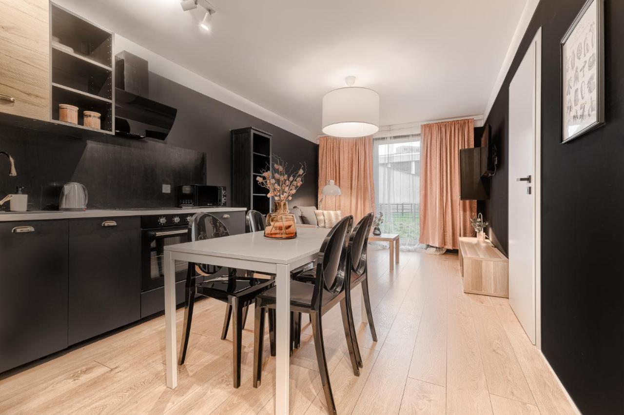 Vvv Apartment Szczecin Ngoại thất bức ảnh